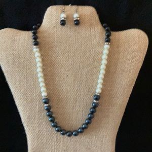 Black onyx & pearl set